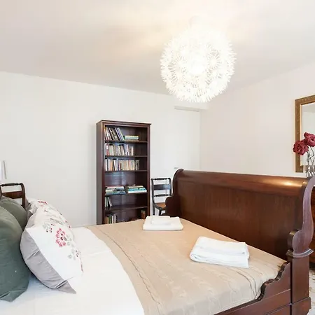 Flh Principe Real With Terrace And View Apartman