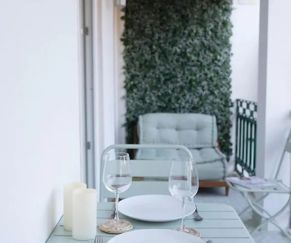Appartamento Flh Principe Real With Terrace And View *